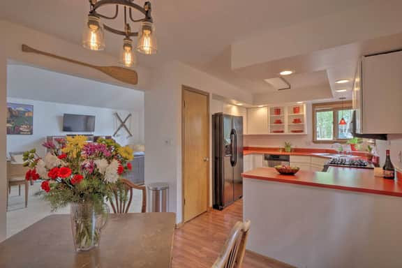 Sun Mountain Chalet
