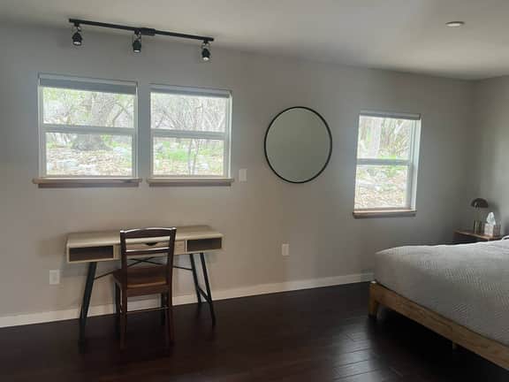 Peaceful Austin Hill Country Casita